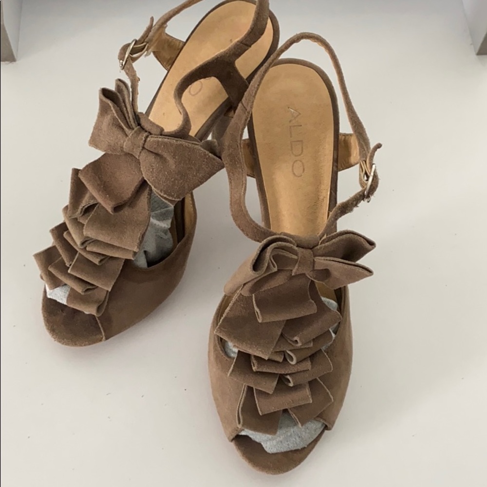Aldo Ruffled Heels